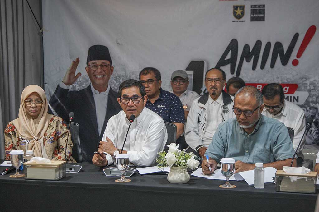 Terkait dengan peningkatan hadiah pemburu koruptor, pihaknya sudah melakukan riset di Amerika. Siapa saja yang bisa, mendapatkan uang 279 juta dolar.