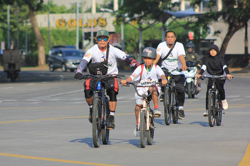 Mengusung tema #youthmatters get healthy and donate, acara gowes tersebut berlangsung seru. Berlangsung sejak pukul 06.30 WIB, acara Fun Bike dimulai dari Broadway, melewati Universitas Binus, kemudian melewati Universitas Bunda Mulia, Universitas Bunda Mulia, lalu Jalan Alam Sutera Boulevard hingga Hutan Mini Alam Sutera dan kembali ke Broadway. 