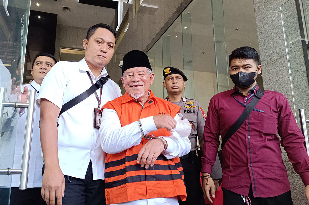 Mereka ditahan selama 20 hari pertama. Terhitung sejak 19 Desember 2023 hingga 7 Januari 2024.