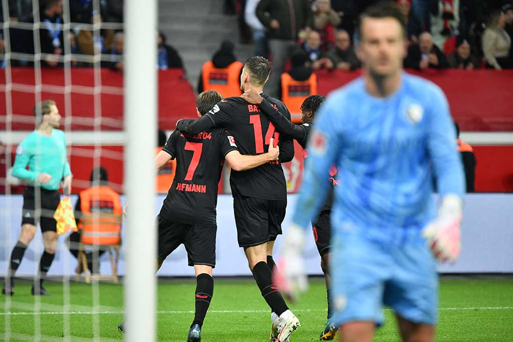 Patrik Schick, yang untuk pertama kalinya mendapat kesempatan menjadi pemain inti di liga setelah 14 bulan, membayar kepercayaan sang pelatih dengan membuat timnya mendapat hadiah penalti dan sukses menjalankan tugasnya sebagai algojo pada menit ke-30.