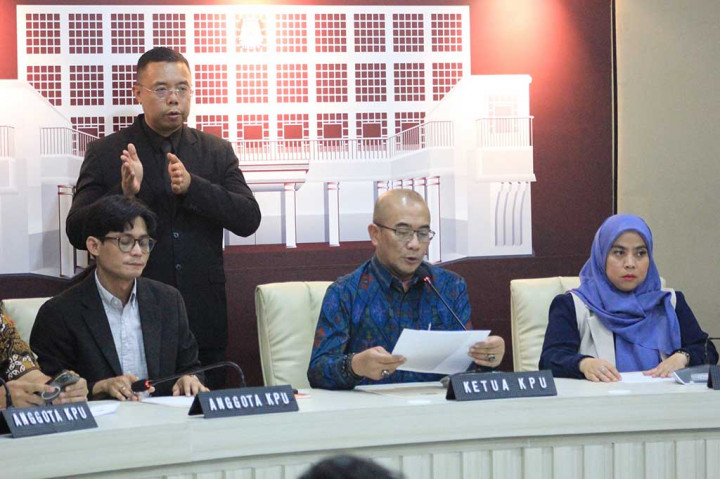 Selain itu, sambung Hasyim, durasi debat akan berjalan sama seperti debat sebelumnya, yakni 150 menit, dengan durasi khusus debat 120 menit dan terdiri dari enam segmen. Format debat pun tak berubah dari format debat capres sebelumnya.