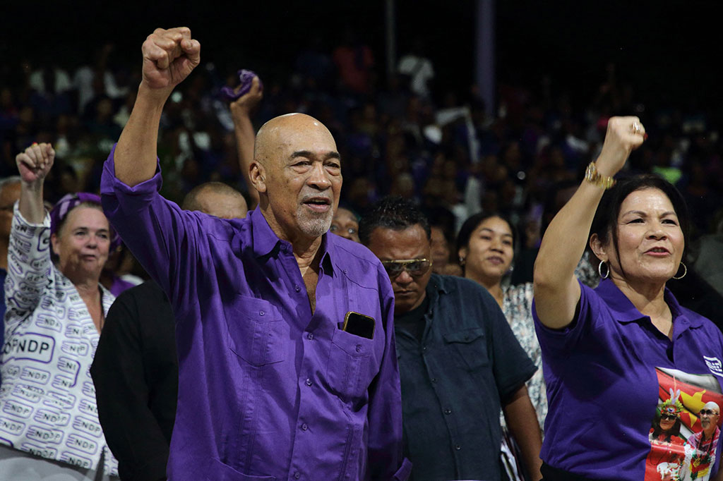 Pada Juli, Bouterse – yang masih sangat populer, terutama di kalangan masyarakat miskin dan kelas pekerja – mengatakan dia akan menghormati keputusan tersebut. “Apa pun yang terjadi, saya siap,” katanya. 