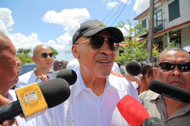 Pengadilan tertinggi di Amerika Selatan, Rabu, 20 Desember 2023, menguatkan hukuman tertadap Bouterse pada 2019 silam atas eksekusi 15 orang – pengacara, jurnalis, pengusaha dan personel militer – pada Desember 1982, dua tahun setelah ia mengambil alih kekuasaan pascakudeta.