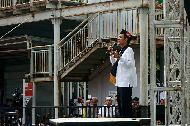 Ustaz Abdul Somad (UAS) mengisi ceramah di Kota Banda Aceh, Aceh, Selasa, 26 Desember 2023. Kali ini, ceramah UAS digelar di PLTD Apung Banda Aceh, yang merupakan salah satu lokasi terdampak tsunami Aceh pada 2004.