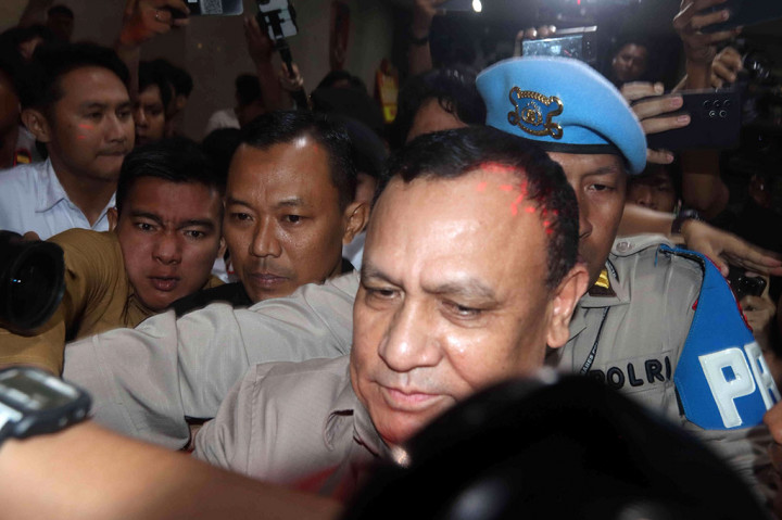 Selain itu, harta benda istri, anak dan keluarga terkait adanya aset lain atau harta benda yang tidak dilaporkan dalam Laporan Harta Kekayaan Penyelenggara Negara (LHKPN). 