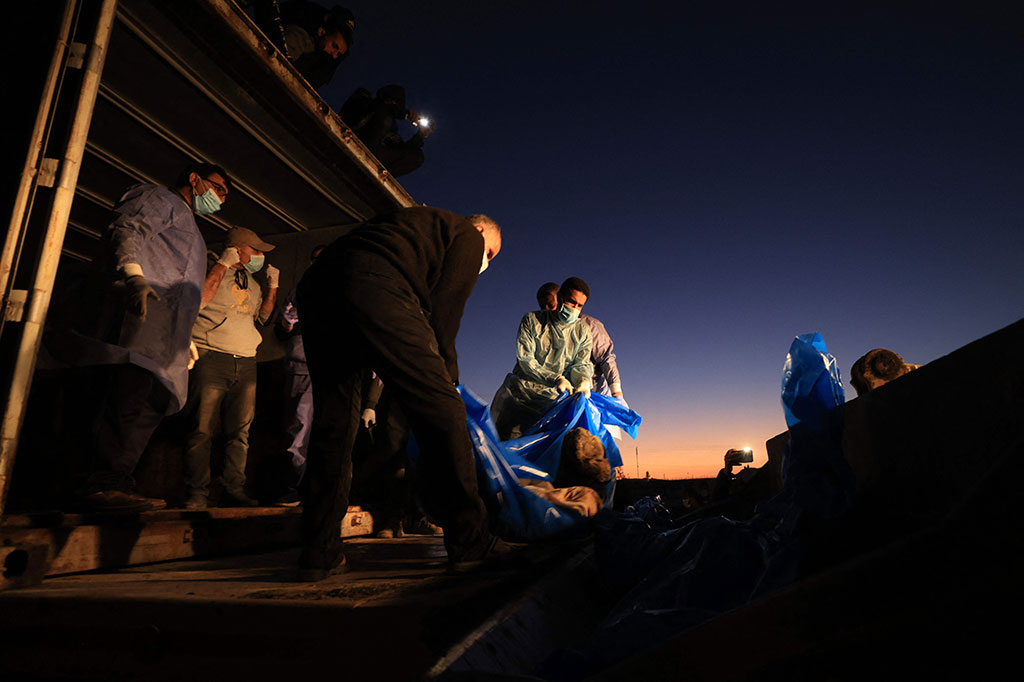 Otoritas Gaza pada Selasa, 26 Desember 2023 malam, menuduh Israel mencuri organ puluhan jenazah warga Palestina sekaligus mendesak penyelidikan internasional segera dalam kasus tersebut.