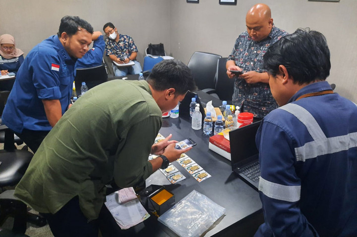 Tim Penyidik pada Direktorat Penyidikan Jaksa Agung Muda Bidang Tindak Pidana Khusus (Jampidsus) Kejaksaan Agung (Kejagung) menyita barang bukti 17 keping logam mulia dalam kasus dugaan korupsi pada pengelolaan kegiatan usaha komoditi emas Tahun 2010-2022. Penyitaan dilakukan di kantor Unit Bisnis Pengolahan & Pemurnian (UBPP) Logam Mulia Jakarta Timur.