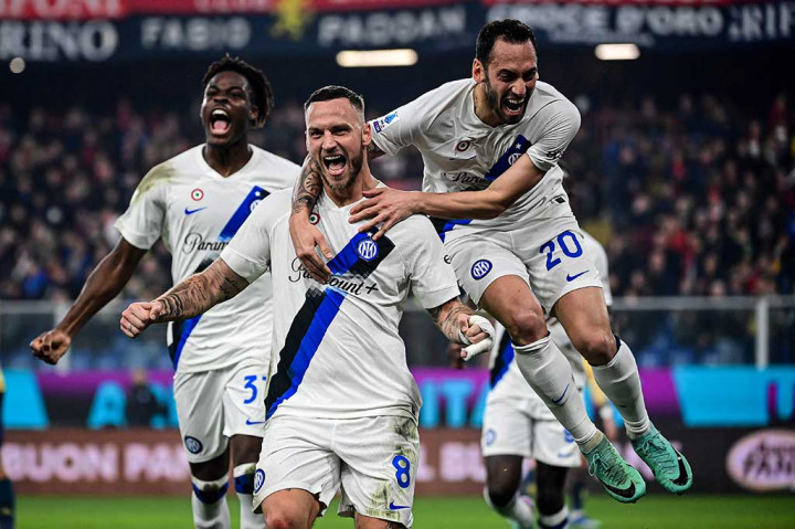 Inter dapat mencuri keunggulan terlebih dahulu lewat tendangan kaki kiri Marko Arnautovic setelah memanfaatkan bola muntah tendangan Nicolo Barella pada menit ke-42 sehingga skor berubah menjadi 1-0.