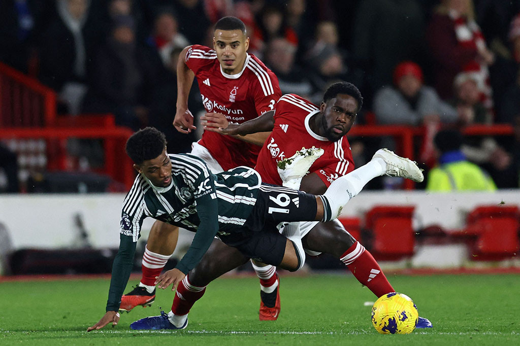 Forest telah kebobolan lebih banyak gol dibandingkan tim Premier League lainnya pada tahun 2023, namun butuh waktu 32 menit bagi United untuk melepaskan tembakan pertama mereka.