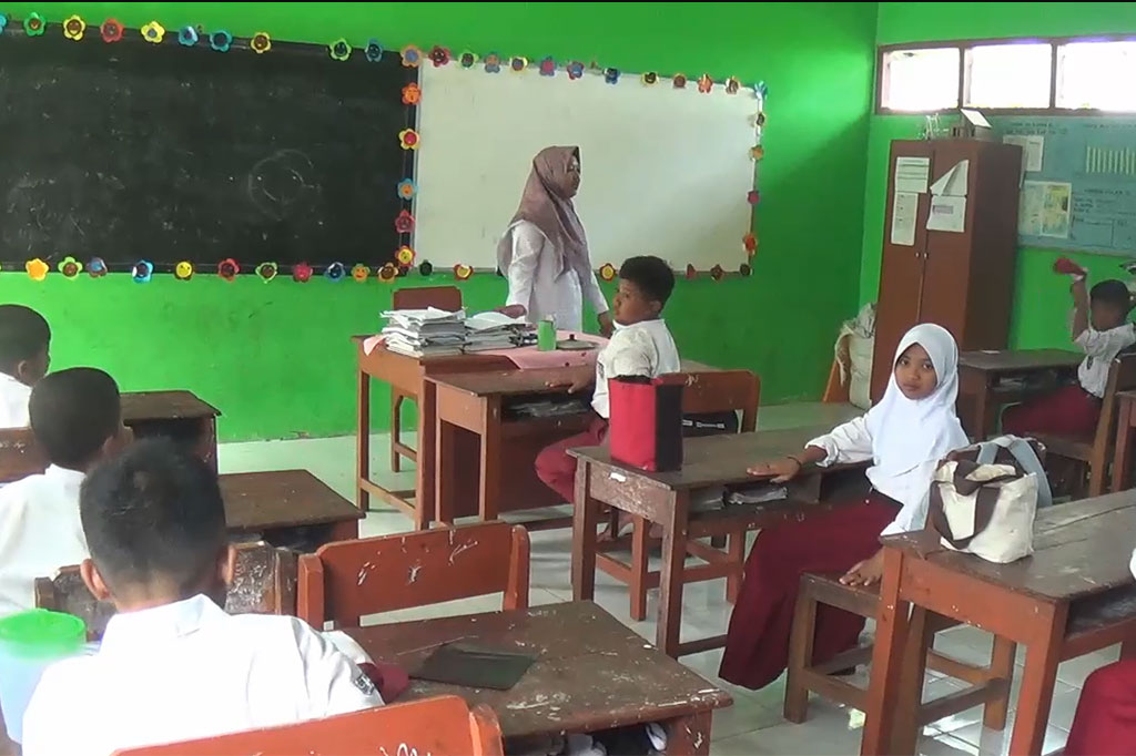 Pihak sekolah hanya berharap kepada Pemerintah Kabupaten Ngawi untuk segera tanggap dan mampu mengatasi banjir di sekolahnya, agar kegiatan belajar mengajar tidak terganggu lagi.