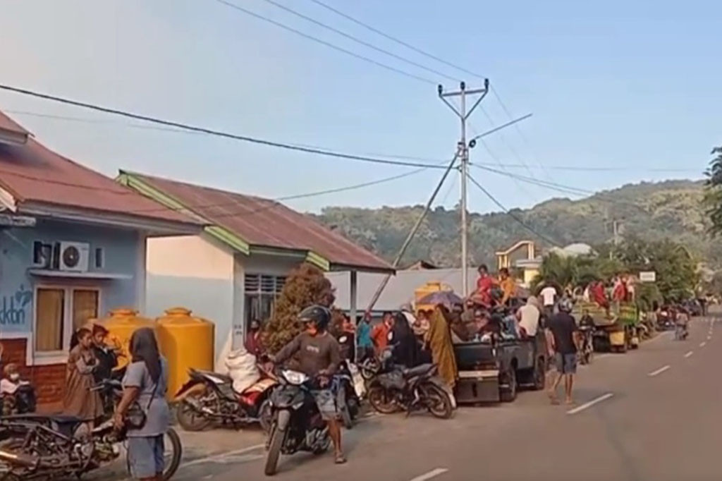 Badan tersebut mencatat letusan lain dari Lewotobi Laki-Laki pada hari Selasa tetapi awan abu dari gunung berapi tersebut tidak teramati, katanya dalam sebuah pernyataan.