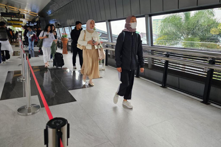 Selama masa Libur Natal dan Tahun Baru (Nataru) 2024, PT KAI Daerah Operasional (Daop) 2 Bandung, melayani sebanyak 1.169.892 pelanggan kereta api (KA). Dibandingkan tahun 2022, tahun ini terjadi kenaikan sekitar 15 persen. Untuk tahun 2022, Daop 2 Bandung melayani 1.015.125 pelanggan KA, pada periode 22 Desember 2022 hingga 8 Januari 2023