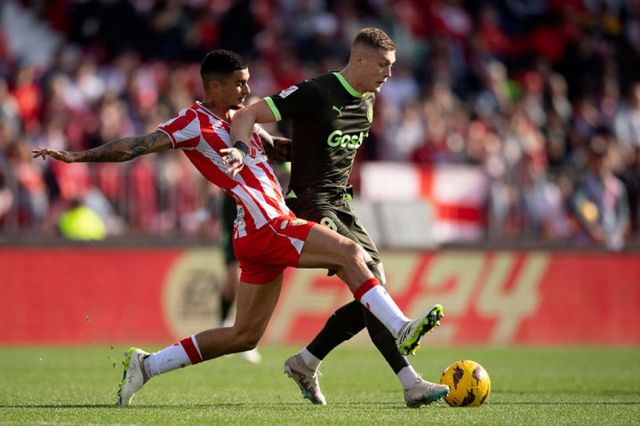 Almeria yang belum pernah meraih kemenangan musim ini cukup merepotkan Girona, namun mereka belum mampu mencuri kemenangan perdananya. Girona sendiri saat ini memiliki 49 poin, unggul satu poin atas Real Madrid.