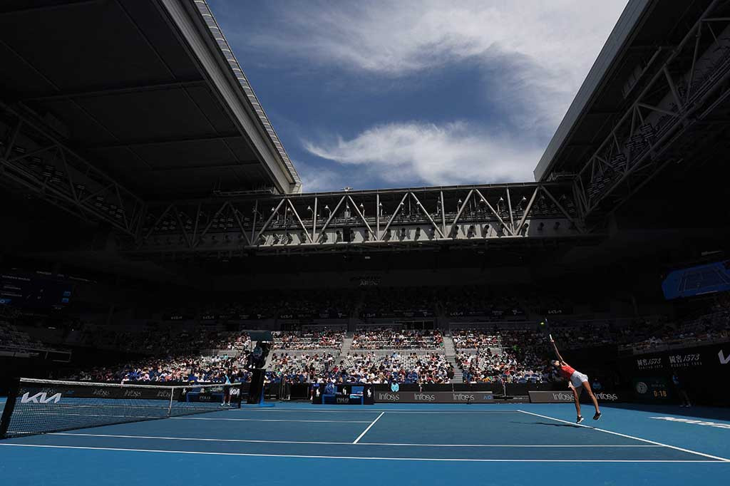 Unggulan ketujuh asal Ceko itu menarik diri dari pertandingan pemanasan Adelaide International pekan lalu karena cedera pinggul dan pergerakannya di lapangan tampaknya terganggu di Melbourne.
