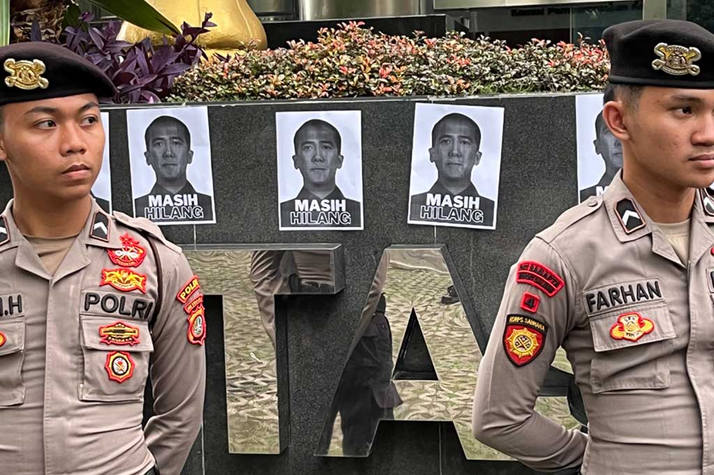 “Kami berharap ada audit besar-besaran terhadap proses penindakan KPK, khususnya di Kedeputian Penindakan KPK, jadi, ada pemeriksaan berjenjang mulai dari deputi penindakan, direktur penyidikan, direkrut penyelidikan, sampai pada satuan tugas yang ditugasi mencari keberadaan Harun Masiku,” ujar Kurnia.