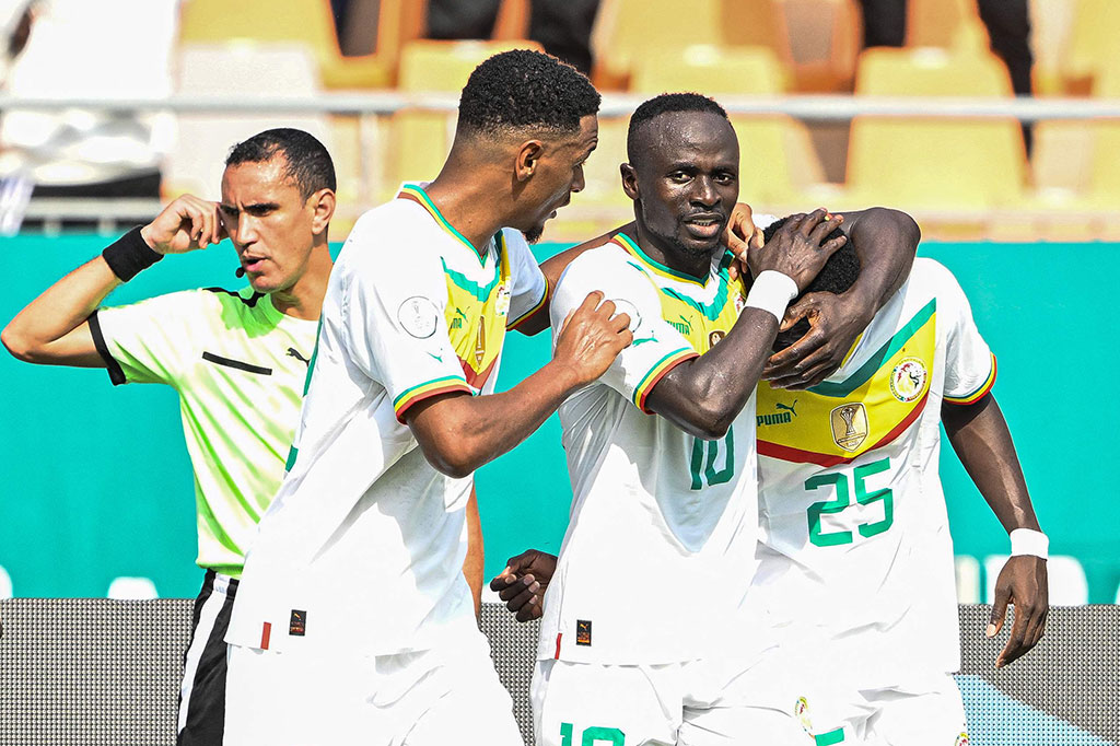 Senegal memperbesar keunggulan menjadi 3-0 pada menit ke-86 ketika Camara kembali mencatatkan namanya ke papan skor. Pemain klub Prancis FC Metz itu kali ini mencetak gol lewat tendangan kaki kanan yang indah ke pojok kanan atas gawang Gambia usai memanfaatkan umpan Iliman Ndiaye.