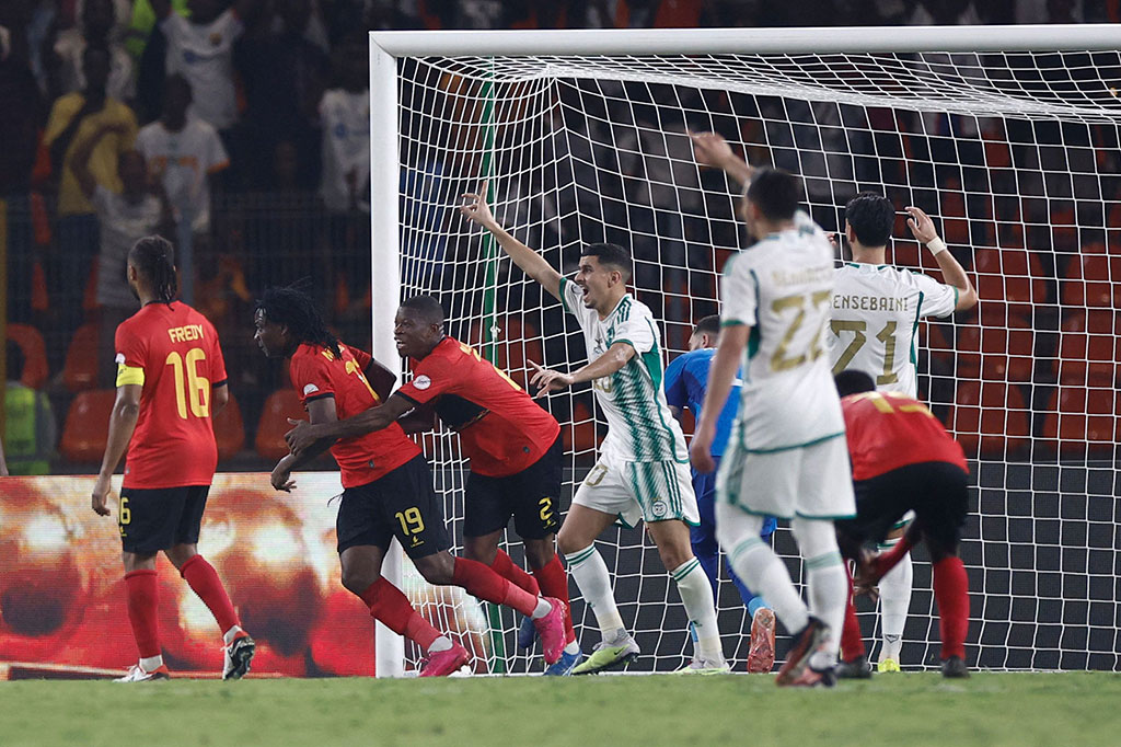 Justru pemain pengganti Angola Cristovao Mabululu mengemas gol penyama kedudukan melalui eksekusi penalti pada menit ke-68, setelah Nabil Bentaleb menjatuhkan Mabululu di kotak terlarang.