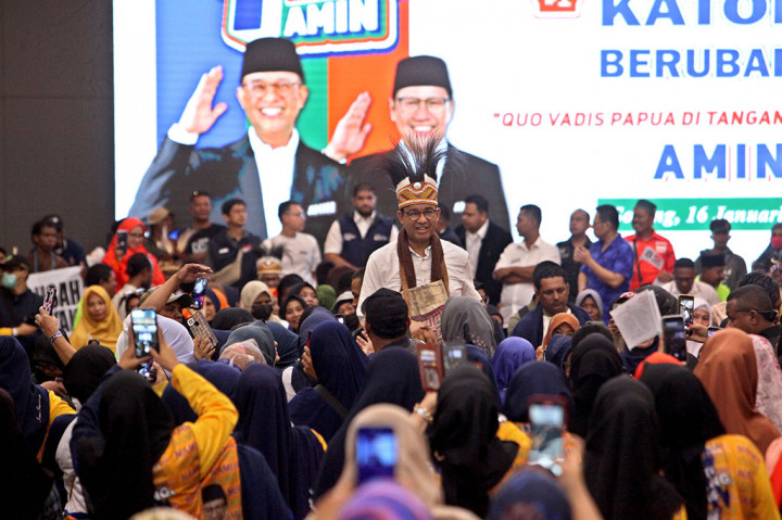Persoalan beras dan petani, kata dia, bukan merupakan persoalan yang rumit dan sulit, melainkan kebijakan keberpihakan terhadap masyarakat melalui aksi perubahan.