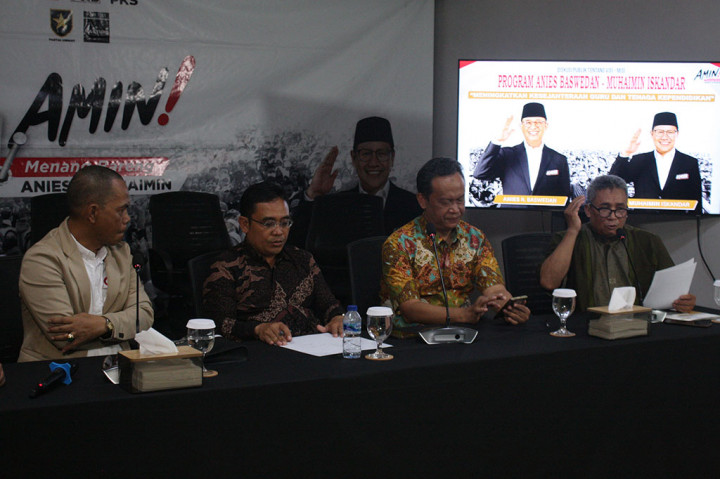 Fahrus menyebut terdapat beberapa program lain dalam meningkatkan kesejahteraan guru. Seperti kenaikan status guru honorer swasta dan negeri untuk menjadi ASN.