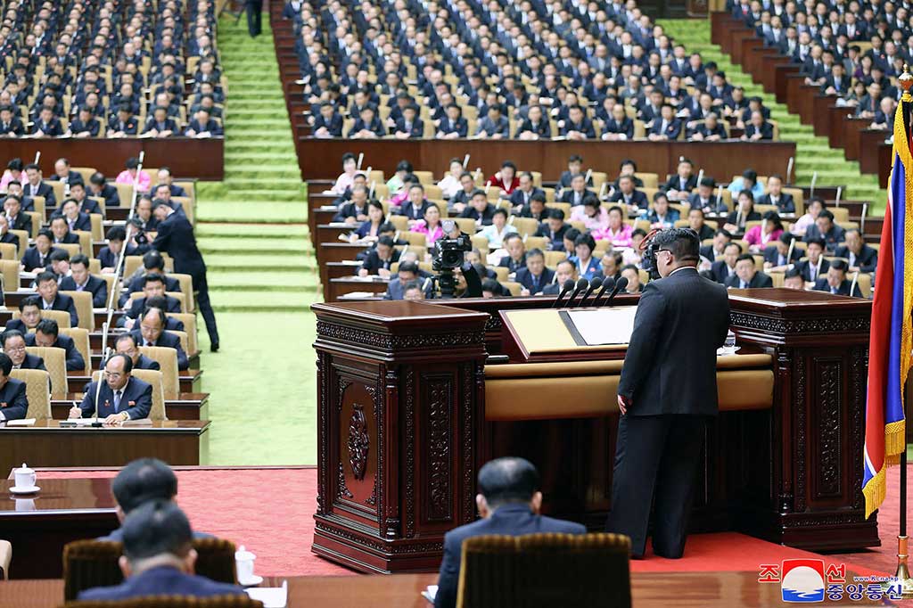 Kim memperingatkan setiap pelanggaran terhadap teritorial darat, udara, dan perairan Korea Utara akan dianggap sebagai provokasi perang. 