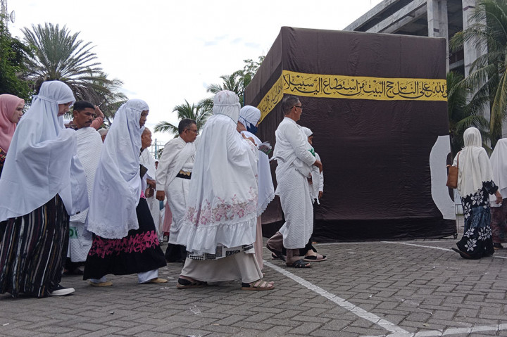 Kepala Kantor Kementerian Agama Kabupaten Pidie, Abdullah AR, Rabu , 17 Januari 2024 melalui Media Indonesia menyampaikan kepada seluruh jemaah calon haji agar se-segera mungkin melunasi Bipih. Kemudian dari sekarang perlu mempersiapkan diri lebih matang.