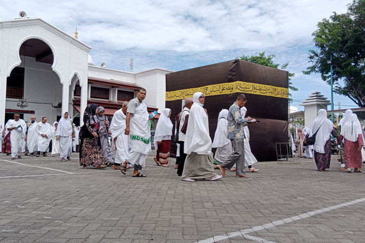Jemaah Calon Haji (JCH) reguler Kabupaten Pidie, Provinsi Aceh, diingatkan segera melunasi Biaya Perjalanan Ibadah Haji (Bipih) tahap pertama tahun 2024. Adapun waktu pelunasan nya mulai tanggal 10 Januari hingga 12 Februari 2024.
