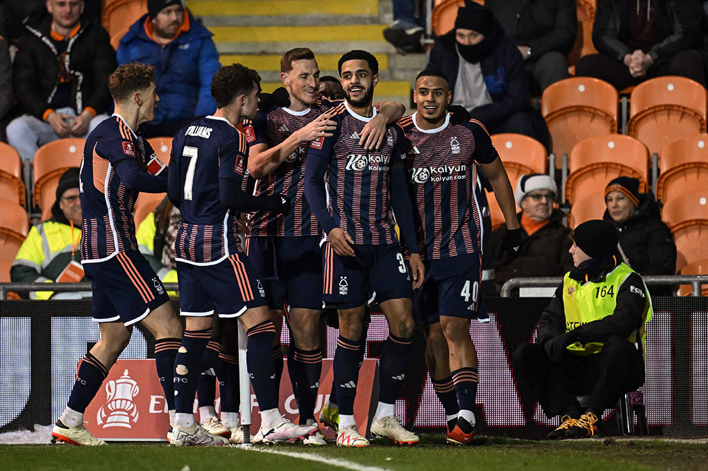Danilo kemudian menggandakan keunggulan Forest saat babak kedua baru bergulir 53 detik. Kiper Blackpool Daniel Grimshaw gagal membuang bola operan Albie Morgan, dan Danilo memaksimalkannya dengan penyelesaian jarak dekat.