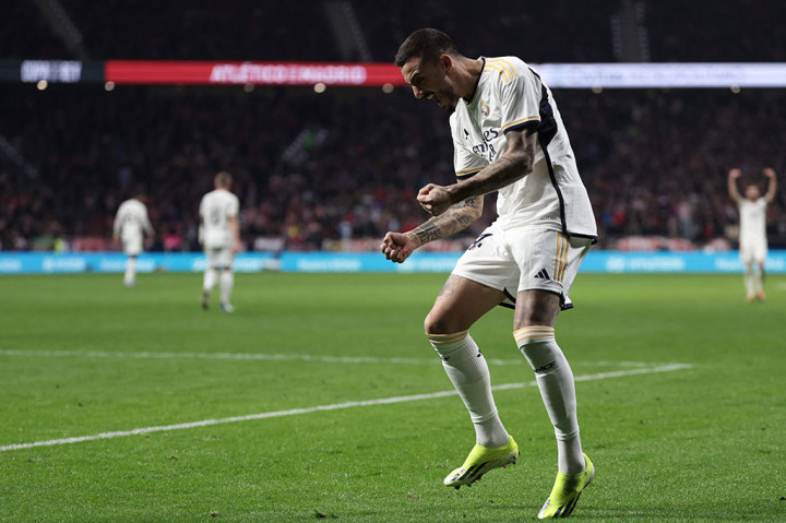 Striker pengganti Joselu kemudian mencetak gol penyeimbang untuk Madrid pada menit ke-82 lewat sundulan menyambut umpan matang Jude Bellingham. Laga dilanjutkan ke babak tambahan setelah skor imbang 2-2 bertahan selama 90 menit.