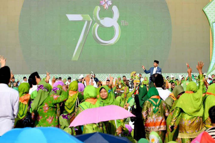 Presiden Joko Widodo mengajak semua pihak untuk mempererat tali silaturahmi, saling menjaga, dan mengingatkan agar situasi tetap sejuk, rukun, dan riang gembira menjelang Pemilihan Umum (Pemilu) 2024.