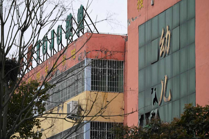 Pihak berwenang di Provinsi Henan, Tiongkok, Minggu, 21 Januari 2024, sedang menyelidiki penyebab kebakaran yang menewaskan 13 anak sekolah saat mereka tidur di asrama, Jumat, 19 Januari malam.