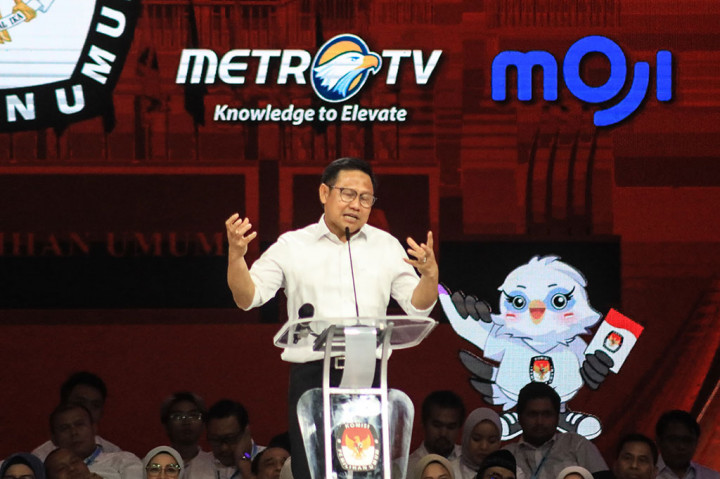 Cak Imin mengeluhkan bahwa pertanyaannya tidak terjawab sama sekali oleh Gibran. Padahal, menurutnya, dalam undang-undang telah dinyatakan bahwa potensi bioregional itu ada.