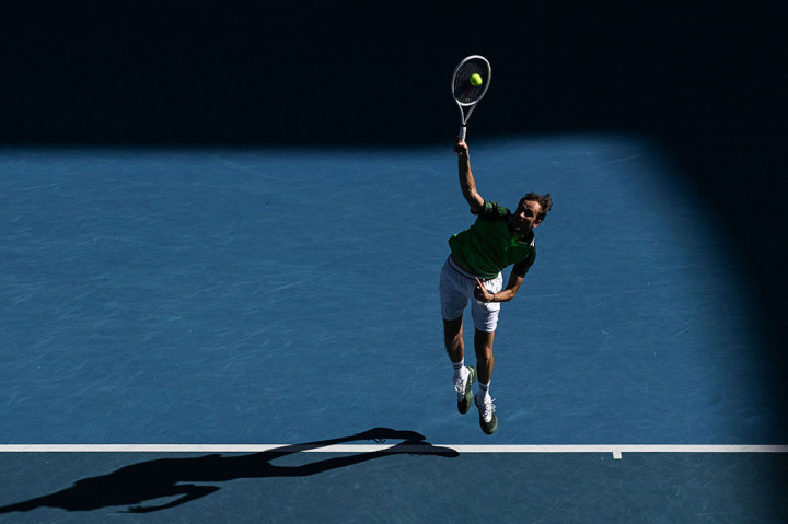 Runner-up dua kali Daniil Medvedev mengatasi perlawanan keras dari pemain Portugal Nuno Borges untuk memesan tempat di perempat final Australia Open pada hari Senin, 22 Januari 2024.