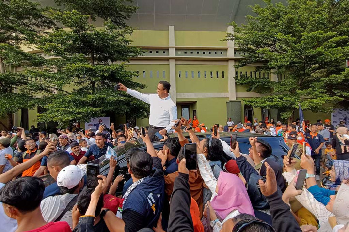 Dalam perjuangan, menurut Anies, selalu ada jutaan orang yang menitipkan harapan. Tugas dirinya adalah menampung harapan dengan melakukan giat keliling Indonesia.