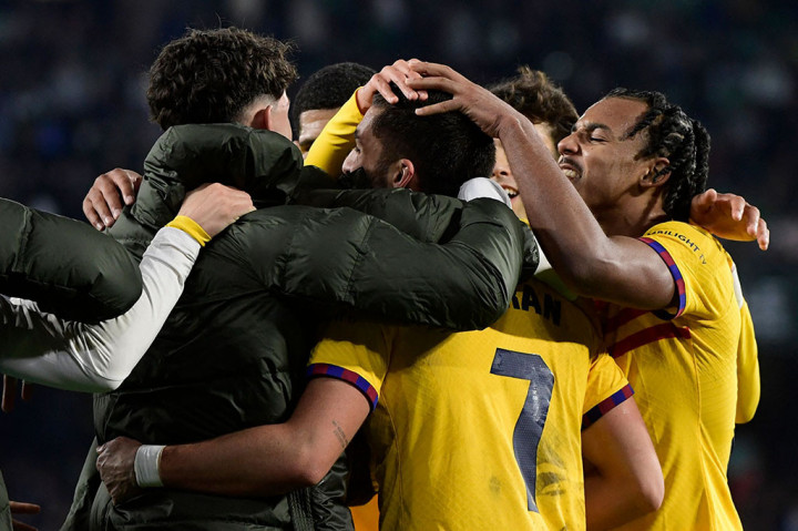 Tiga gol Ferran Torres bantu Barcelona mengatasi perlawanan sengit Real Betis dengan skor 4-2 dalam Jornada ke-21 Liga Spanyol di Estadio Benito Villamarin pada Senin, 22 Januari 2024 dini hari WIB. 