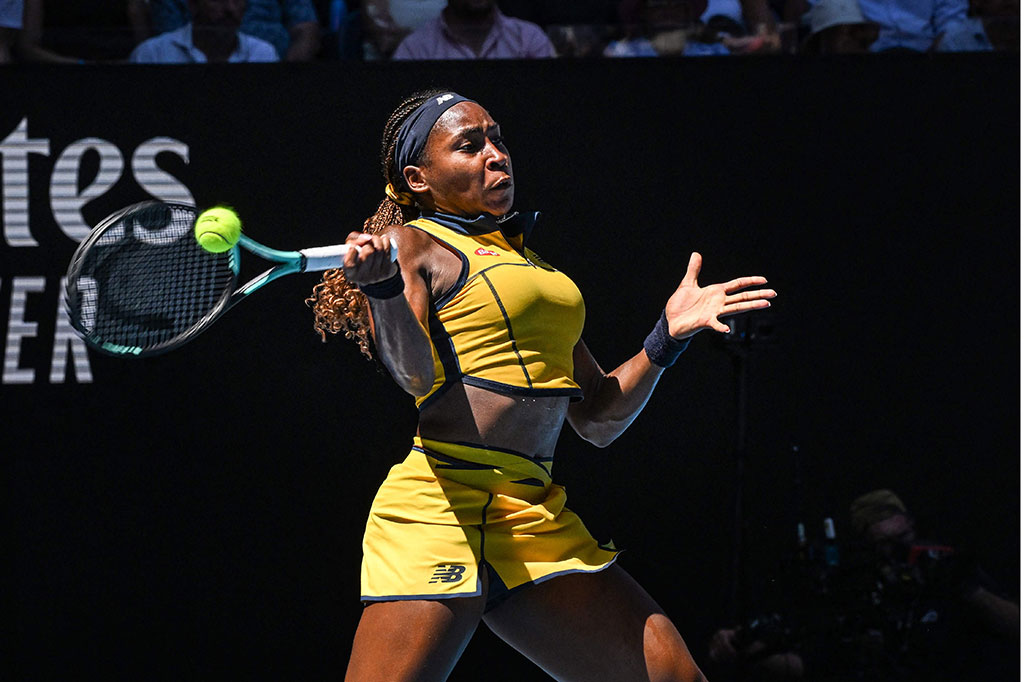 Dia akan menghadapi juara bertahan dan unggulan kedua Aryna Sabalenka atau unggulan kesembilan Barbora Krejcikova pada Kamis, 25 Januari, untuk memperebutkan satu tempat di final.