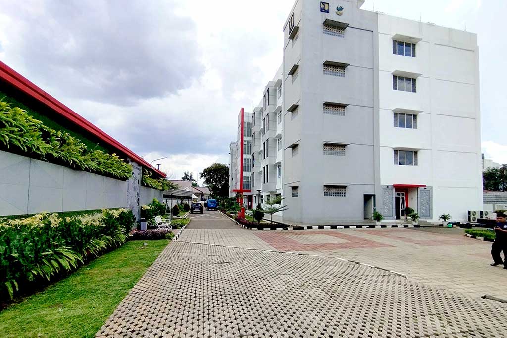 Rusun Kemensos tersebut berada di Sentra Mulya Jaya Bambu Apus, Kecamatan Cipayung, Jakarta Timur serta di Sentra Terpadu Pangudi Luhur di Bekasi, Jawa Barat. Masing-masing unit memiliki ukuran sekitar 7 X 6 meter yang didesain untuk keluarga kecil.