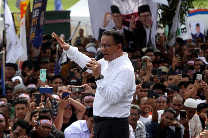 Calon presiden nomor urut satu Anies Baswedan menyerukan semangat perubahan saat berorasi dalam kampanye akbar di hadapan masyarakat Aceh, untuk mewujudkan Indonesia yang adil dan makmur untuk semua.