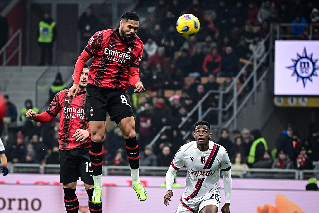 Ruben Loftus-Cheek bisa menyambar umpan dari sisi kanan mendahului Lukasz Skorupski yang coba menyergap bola. Kedudukan berubah menjadi 1-1. Skor ini menutup babak pertama.