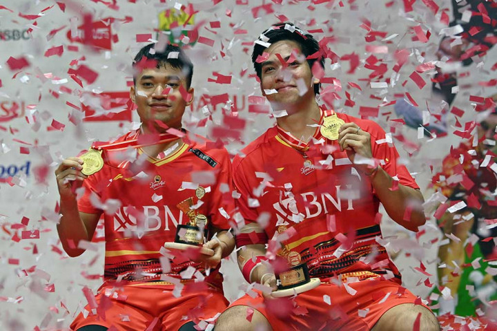 Ganda putra Indonesia Leo Rolly Carnando/Daniel Marthin menjadi juara Daihatsu Indonesia Masters 2024 setelah mengatasi perlawanan sengit ganda putra Denmark Kim Astrup/Anders Rasmussen di babak final.