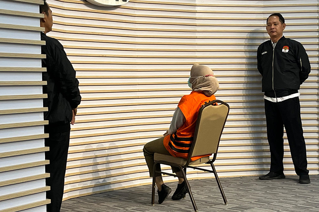 Dalam kasus ini, Siska diduga telah memotong dana insentif sebagian aparatur sipil negara (ASN) di Kabupaten Sidoarjo secara sepihak. Salah satu dana yang dicatut untuk kepala BPPD dan Bupati Sidoarjo Ahmad Muhdlor Ali. “Besaran potongan yaitu sebesar 10 persen sampai dengan 30 persen sesuai dengan besaran insentif yang diterima,” ucap Ghufron.