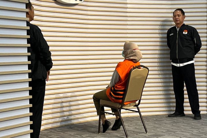 Dalam kasus ini, Siska diduga telah memotong dana insentif sebagian aparatur sipil negara (ASN) di Kabupaten Sidoarjo secara sepihak. Salah satu dana yang dicatut untuk kepala BPPD dan Bupati Sidoarjo Ahmad Muhdlor Ali. “Besaran potongan yaitu sebesar 10 persen sampai dengan 30 persen sesuai dengan besaran insentif yang diterima,” ucap Ghufron.