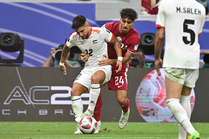 Setelah itu Palestina menaikkan tempo permainan demi mencari gol balasan Qatar. Namun, Qatar bisa mempertahankan keunggulan mereka hingga laga usai.