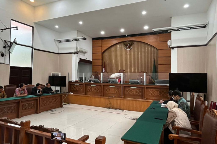 Eddy mengajukan praperadilan atas penetapan tersangka terhadapnya. Salah satu protes eks wamenkumham itu yakni soal kesepakatan pemberian status hukum yang tidak dilakukan secara kolektif kolegial.