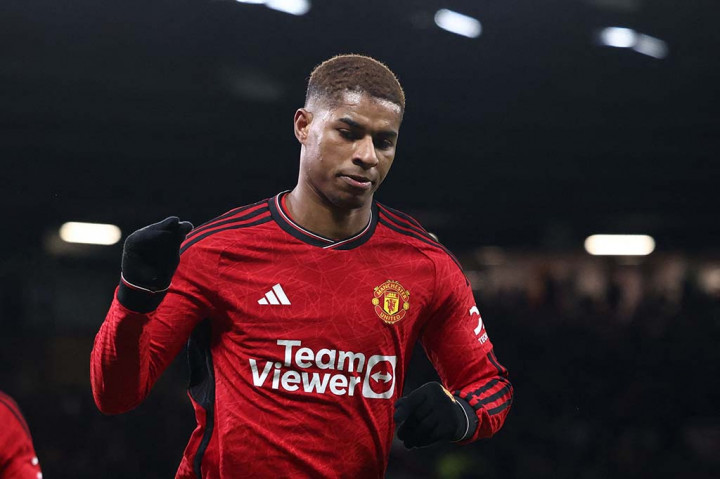 Hal tersebut tidak dijadikan masalah oleh pihak klub sebab pemain telah diberikan hari libur pada keesokannya, 25 Januari 2024. Permasalahan muncul ketika Rashford telihat berpesta pada Kamis malam, 25 Januari 2024, beberapa jam sebelum jadwal latihan tim menjelang pertandingan putaran keempat Piala FA melawan Newport County.