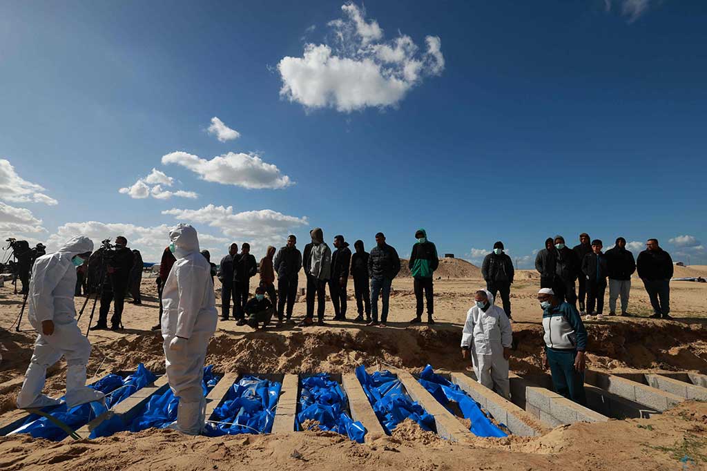 Pencurian jasad warga sipil yang terbunuh di Jalur Gaza kembali memunculkan kecurigaan bahwa pendudukan Israel mencuri organ dari jasad warga Palestina yang terbunuh.