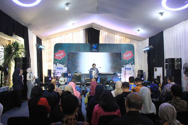 Siti menjelaskan peluang ekspor kopi di Indonesia masih besar, yakni tercatat 800 ribuan ton, dengan komposisi 72 persen robusta, 27 arabica, 1 persen liberika.