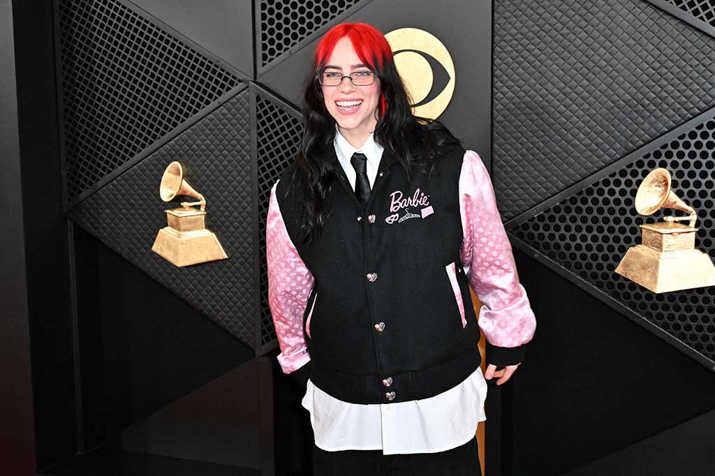 Billie Eilish -- yang memenangkan dua Grammy untuk lagunya yang menyentuh, 