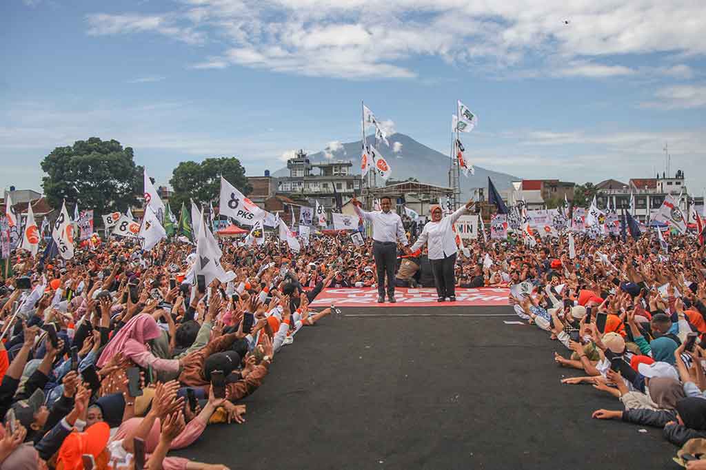 Anies menjelaskan, ada sejumlah pihak yang tidak menginginkan perubahan, karena sudah terlalu nyaman dengan sistem negara yang dinilainya tidak adil saat ini. 