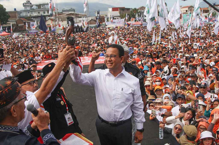 Menyikapi fenomena itu, mantan Rektor Universitas Paramadina itu menegaskan, agar masyarakat tidak perlu takut berjuang mewujudkan perubahan, meskipun banyak pihak yang tidak menyukainya.