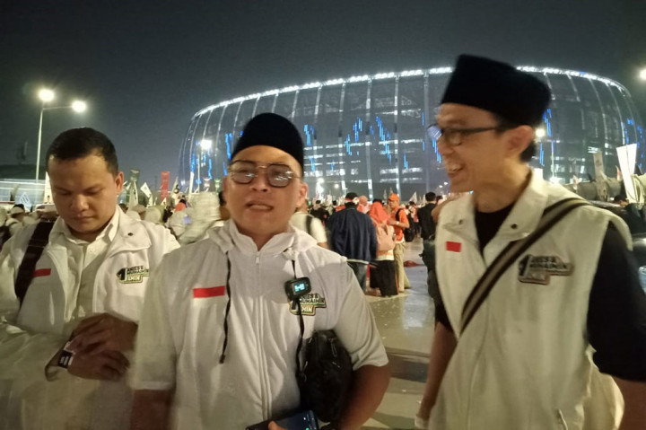 Keramaian pendukung Anies-Muhaimin hari ini disebut menjawab anggapan pasangan calon (paslon) lain yang juga menyerukan satu putaran. Termasuk, mematahkan hasil survei yang menempatkan Anies-Muhaimin pada posisi kedua bahkan ketiga.